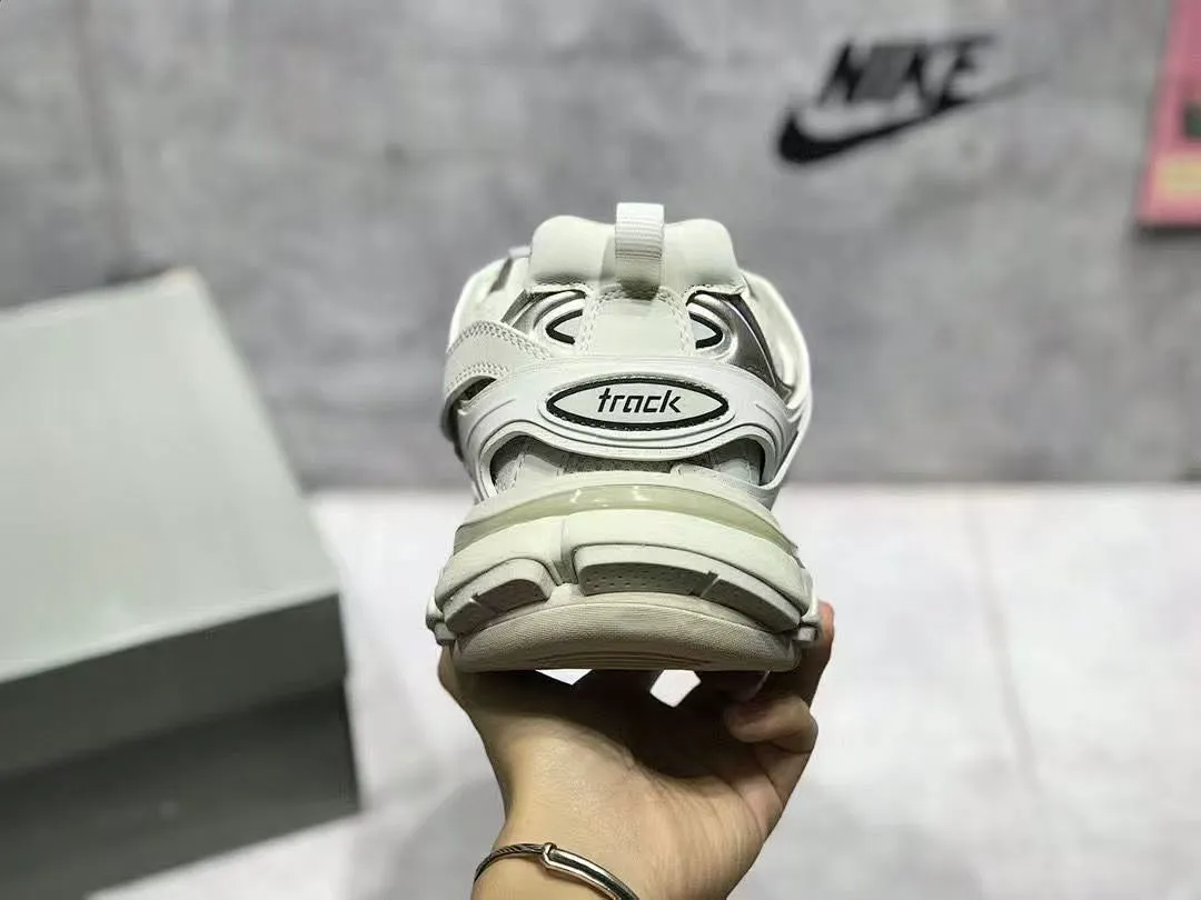 Balenciaga BNSXZ011 תמונה 12