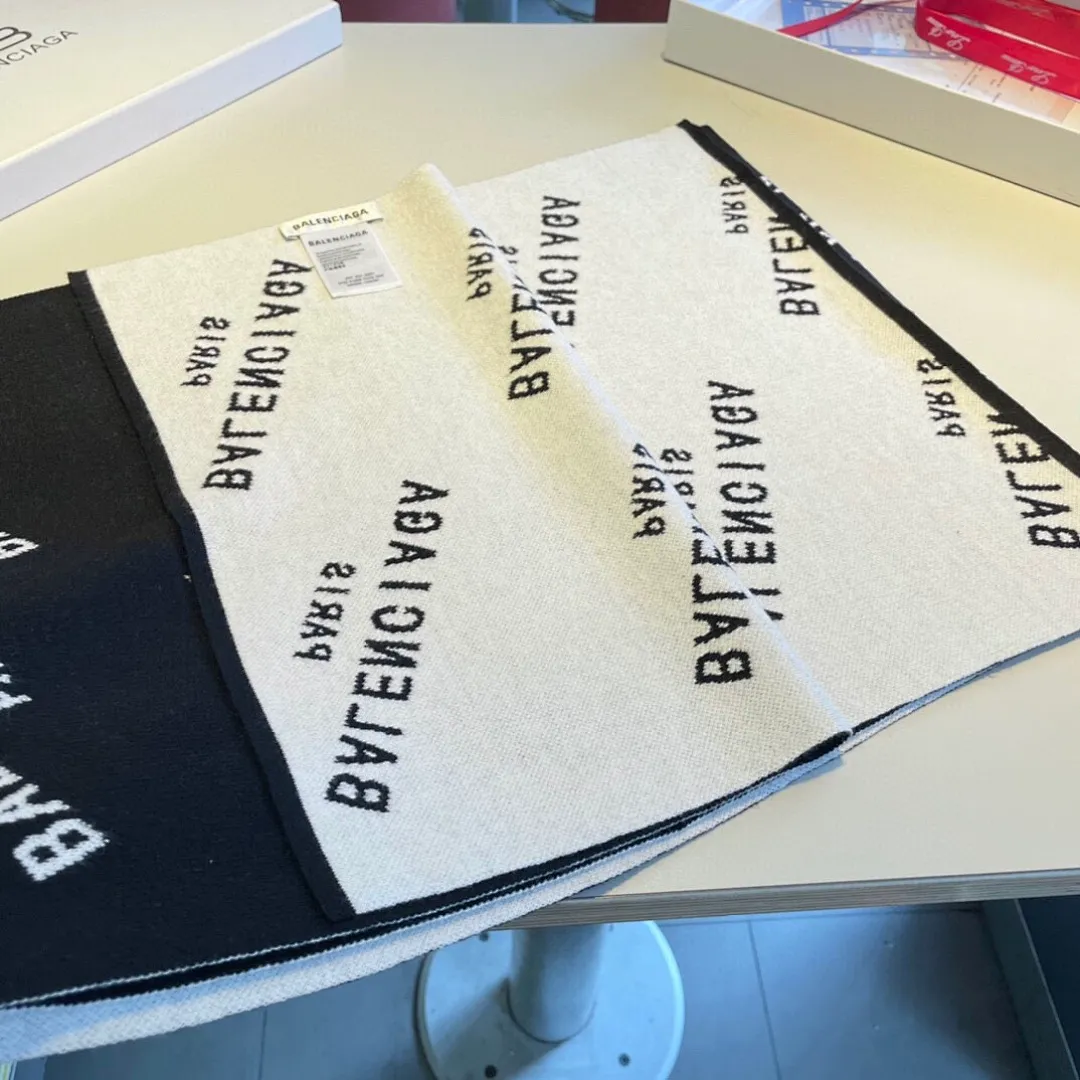 Balenciaga BNSYF004 תמונה 4