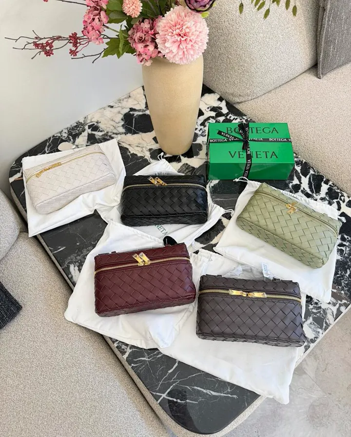 Bottega Veneta BVB08