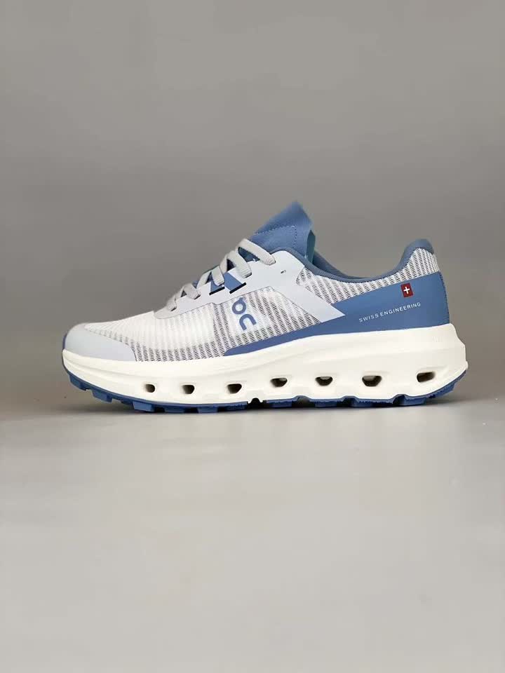 On Cloud CDTX14 תמונה 10