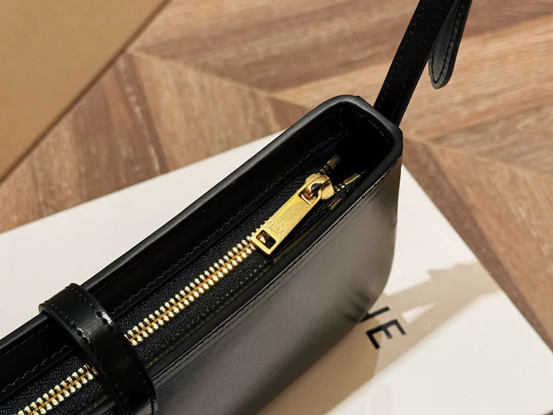 Celine CELB18 תמונה 8