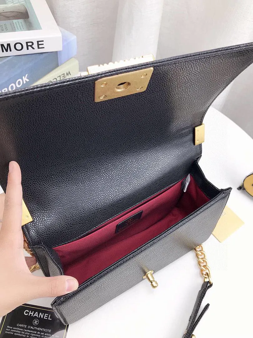 Chanel CHNB17 תמונה 8