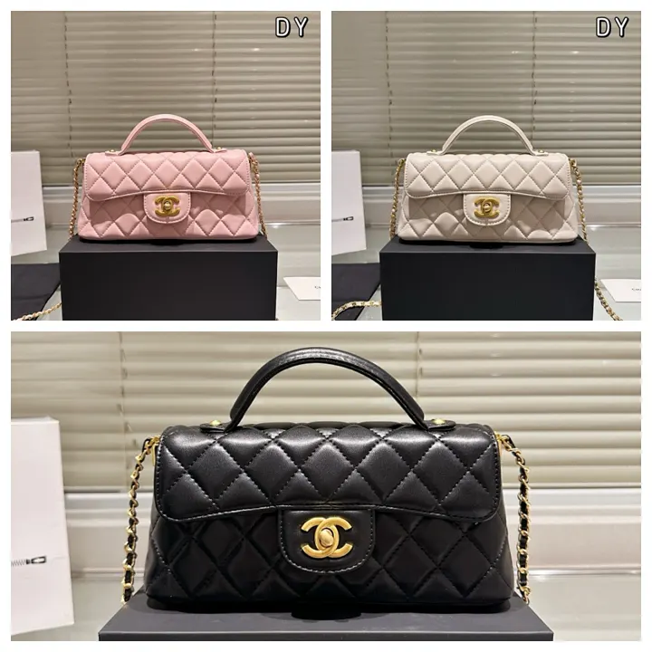 Chanel CHNB22