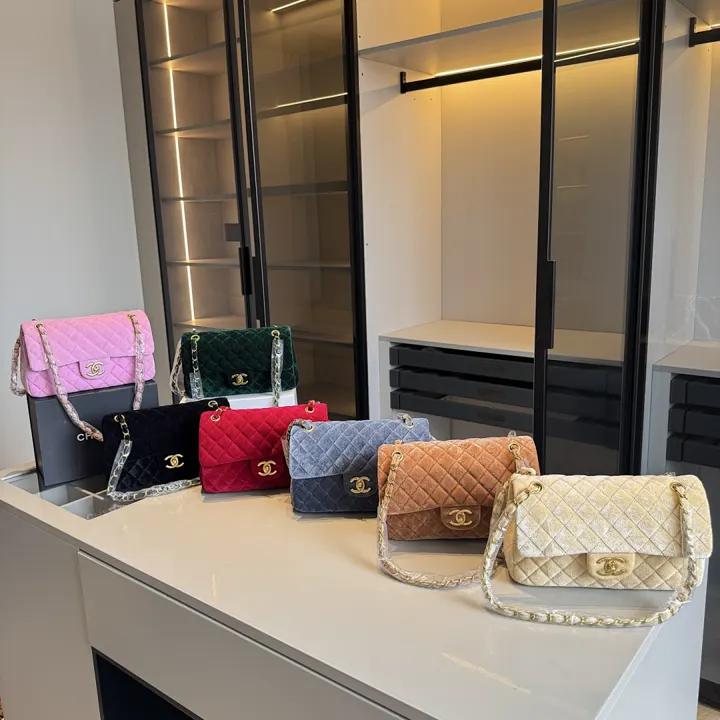 Chanel CHNB44