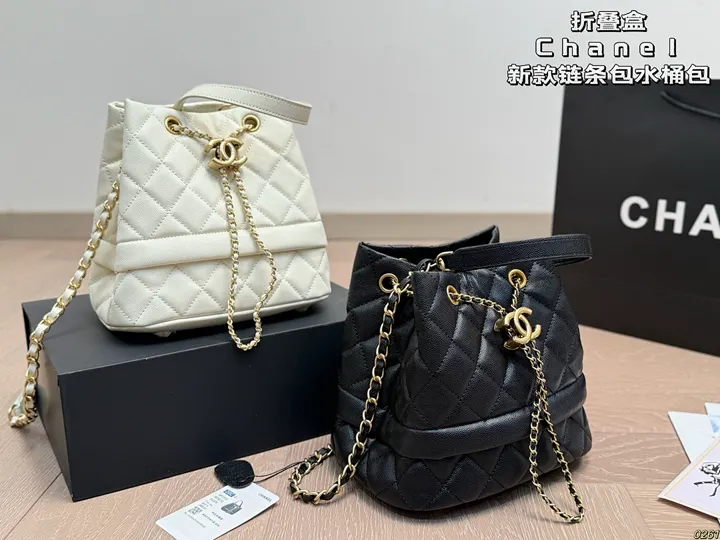 Chanel CHNB89