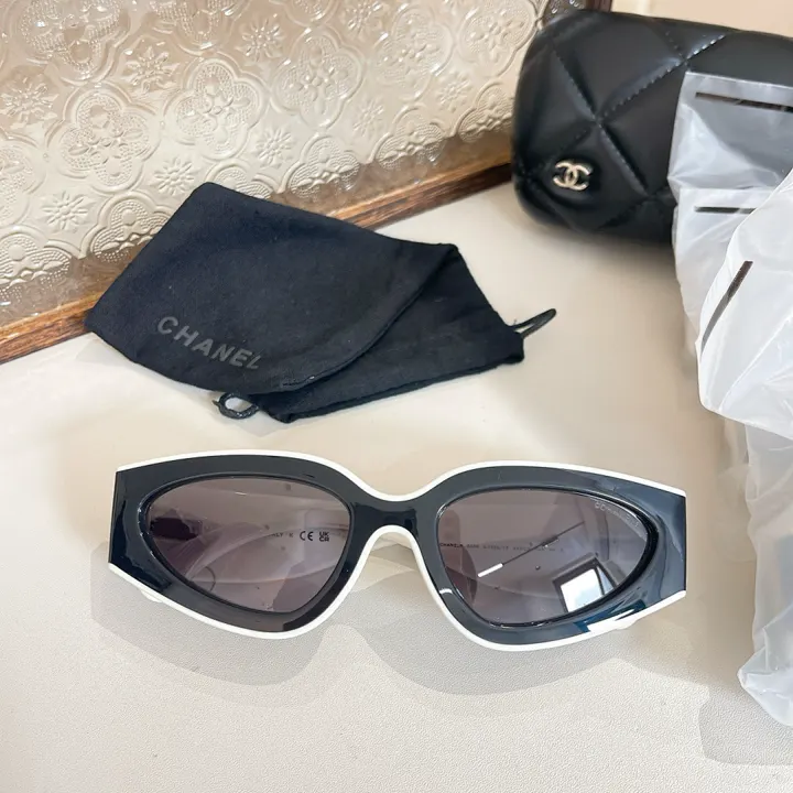 Chanel CHNYJ04
