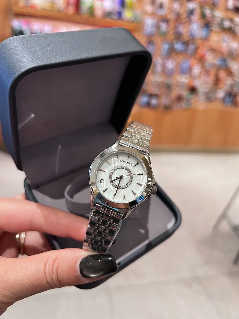 Chanel CHW7 תמונה 12