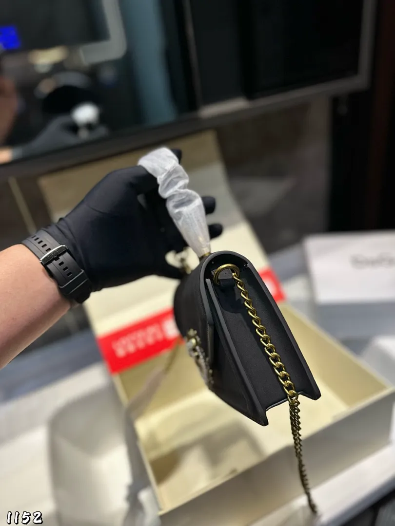 Dolce & Gabbana DGB02 תמונה 10