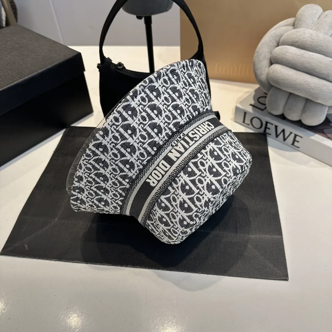 Dior DOMZ04 תמונה 8