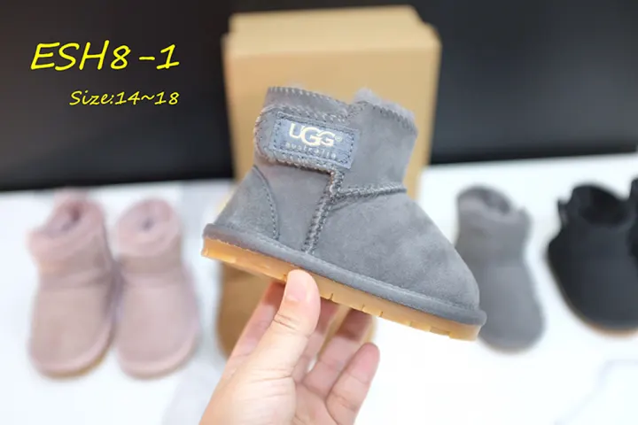 UGG ESH8