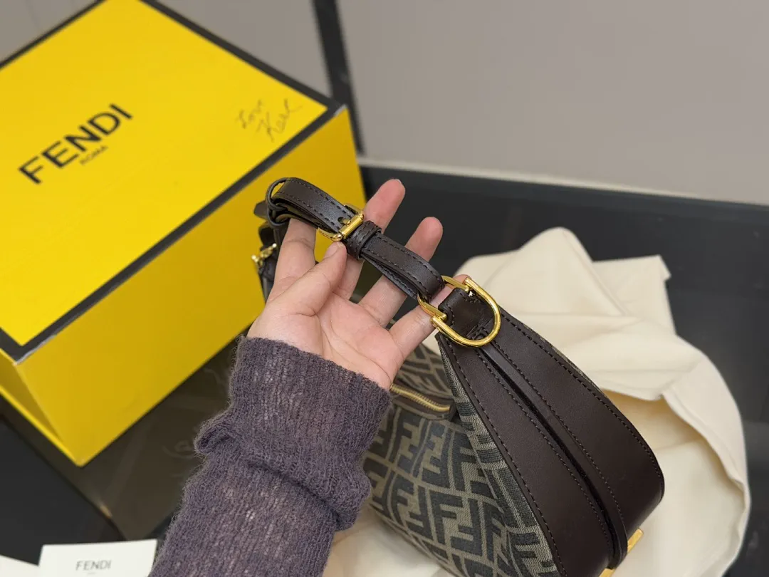 Fendi FDB02 תמונה 5