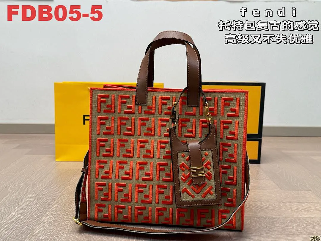 Fendi FDB05 תמונה 5