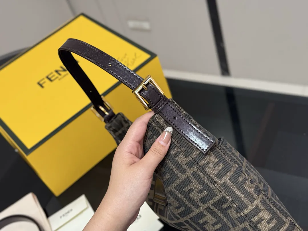 Fendi FDB09 תמונה 5