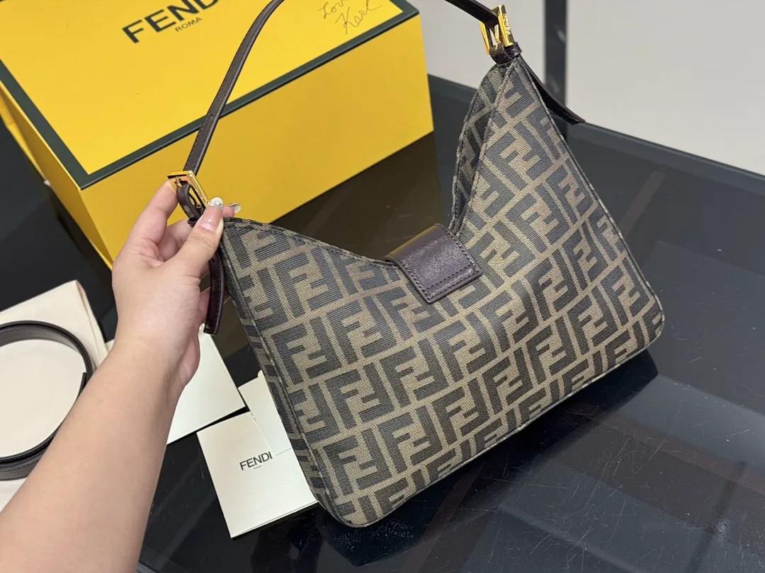 Fendi FDB09 תמונה 6
