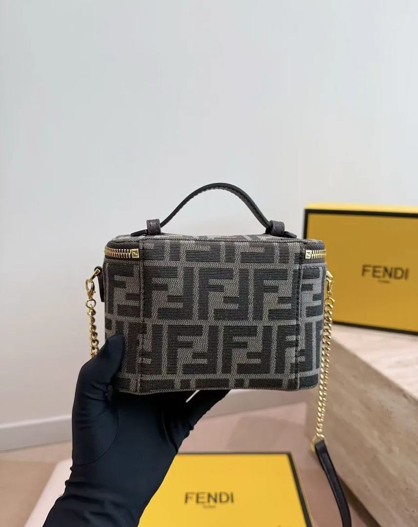 Fendi FDB22 תמונה 2