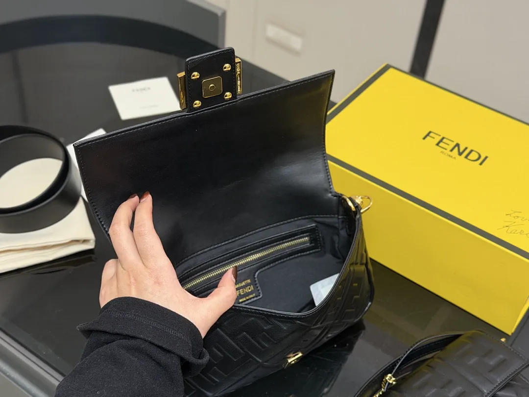 Fendi FDBB009 תמונה 4