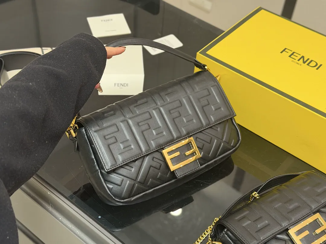 Fendi FDBB009 תמונה 6