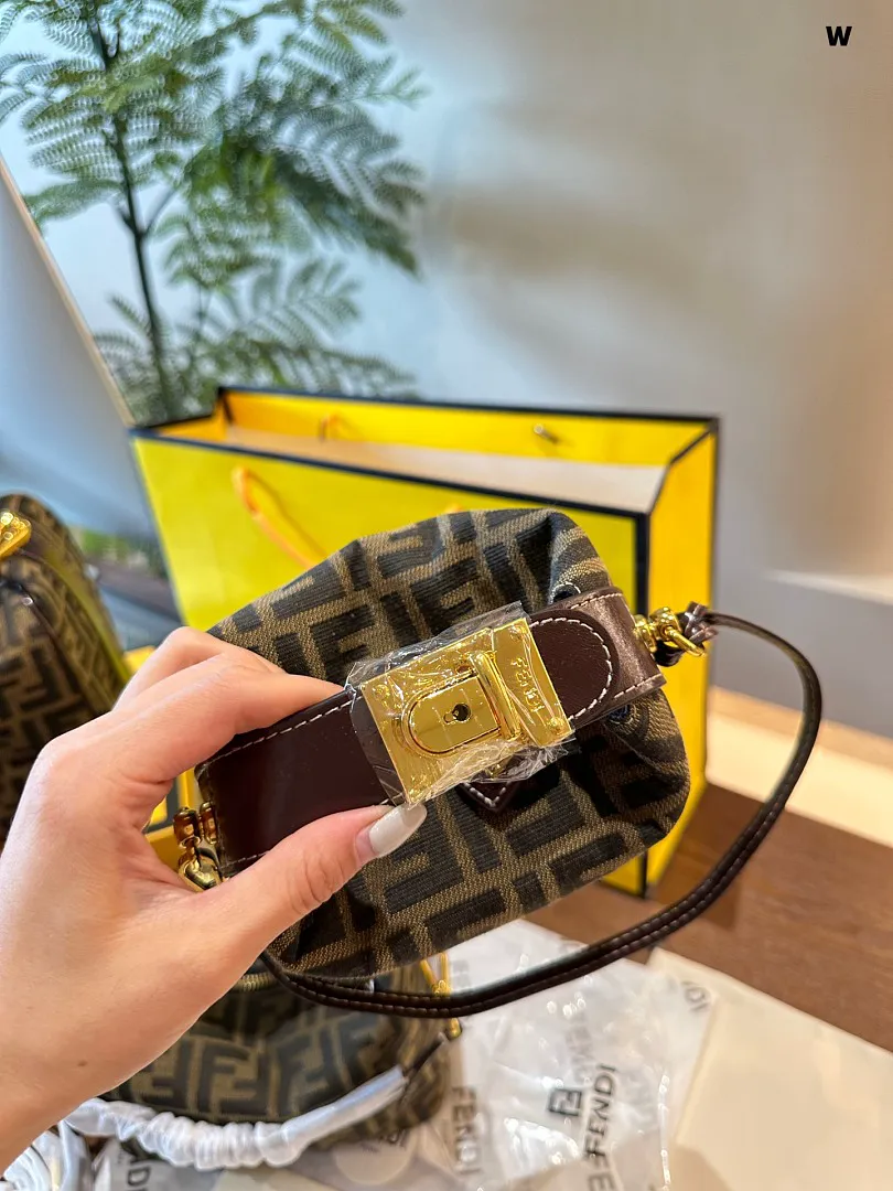 Fendi FDBB012 תמונה 4