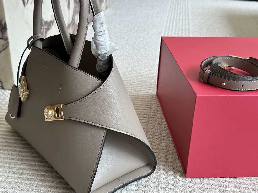 Ferragamo FGMB02 תמונה 10