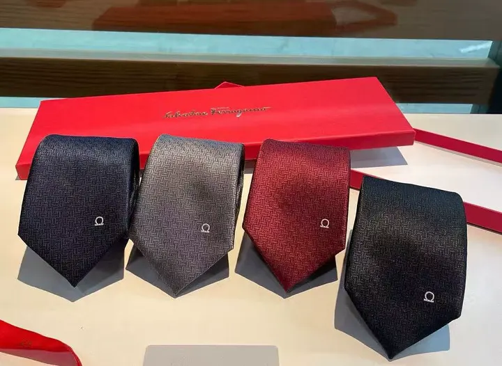 Ferragamo FGMLD01