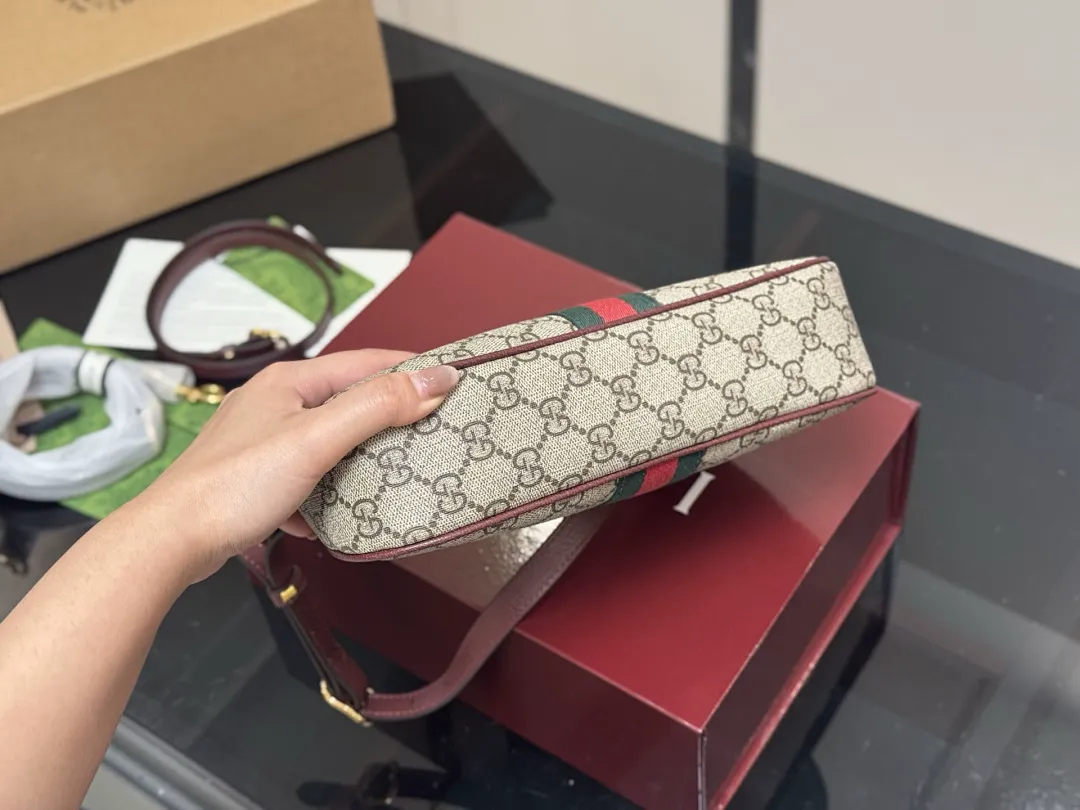 Gucci GCBB027 תמונה 11
