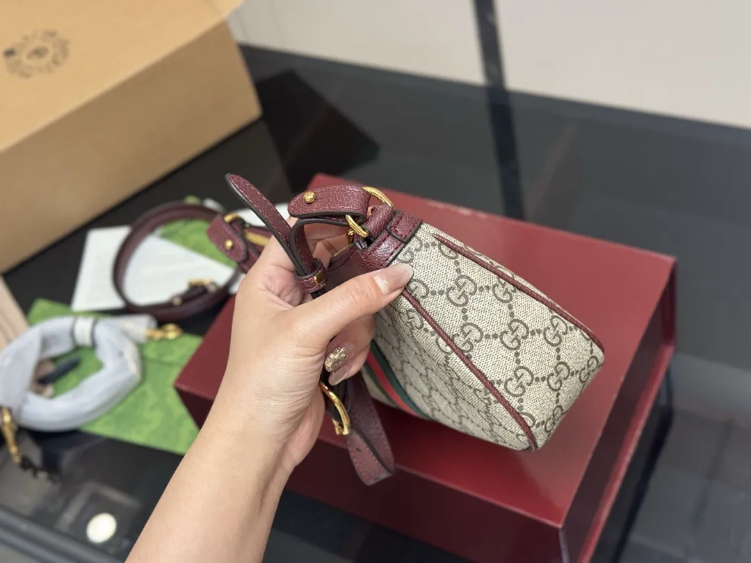 Gucci GCBB027 תמונה 8