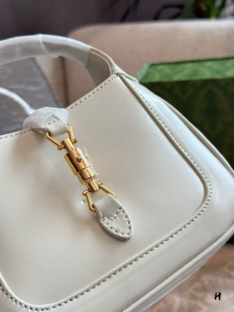 Gucci GCBB051 תמונה 7