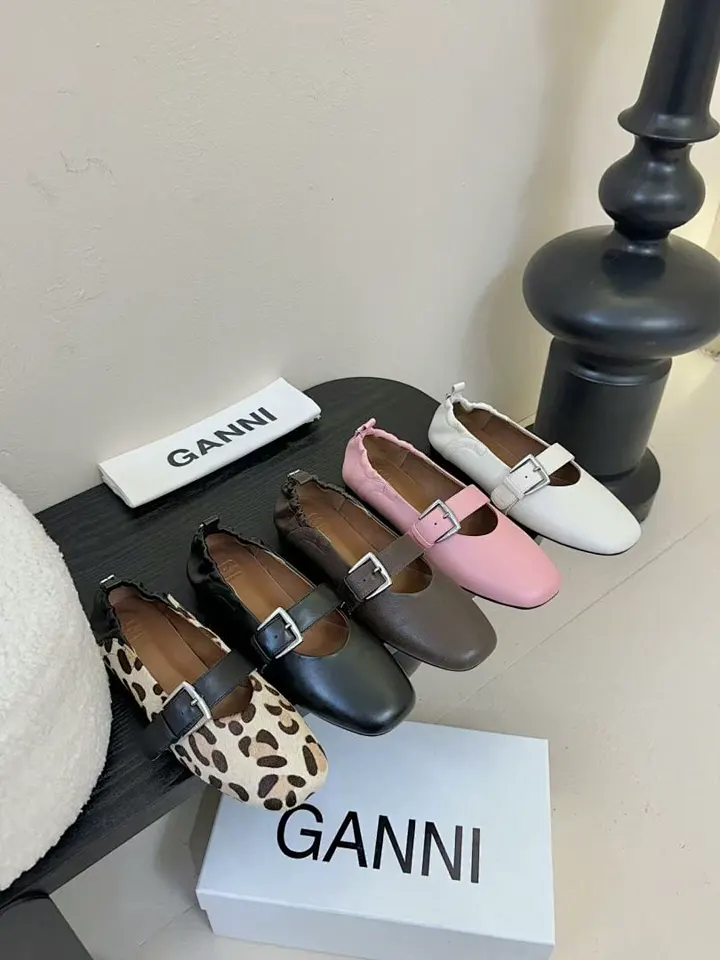 Ganni GNX01