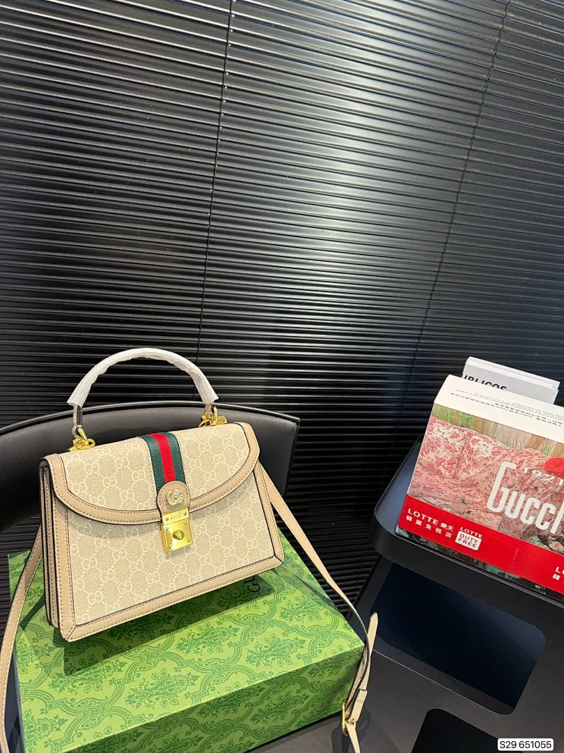 Gucci GUCB22 תמונה 6