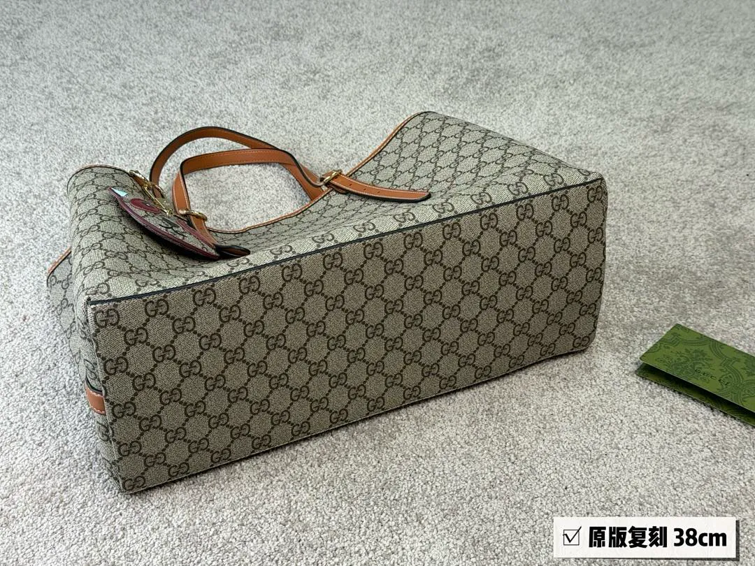 Gucci GUCB25 תמונה 9