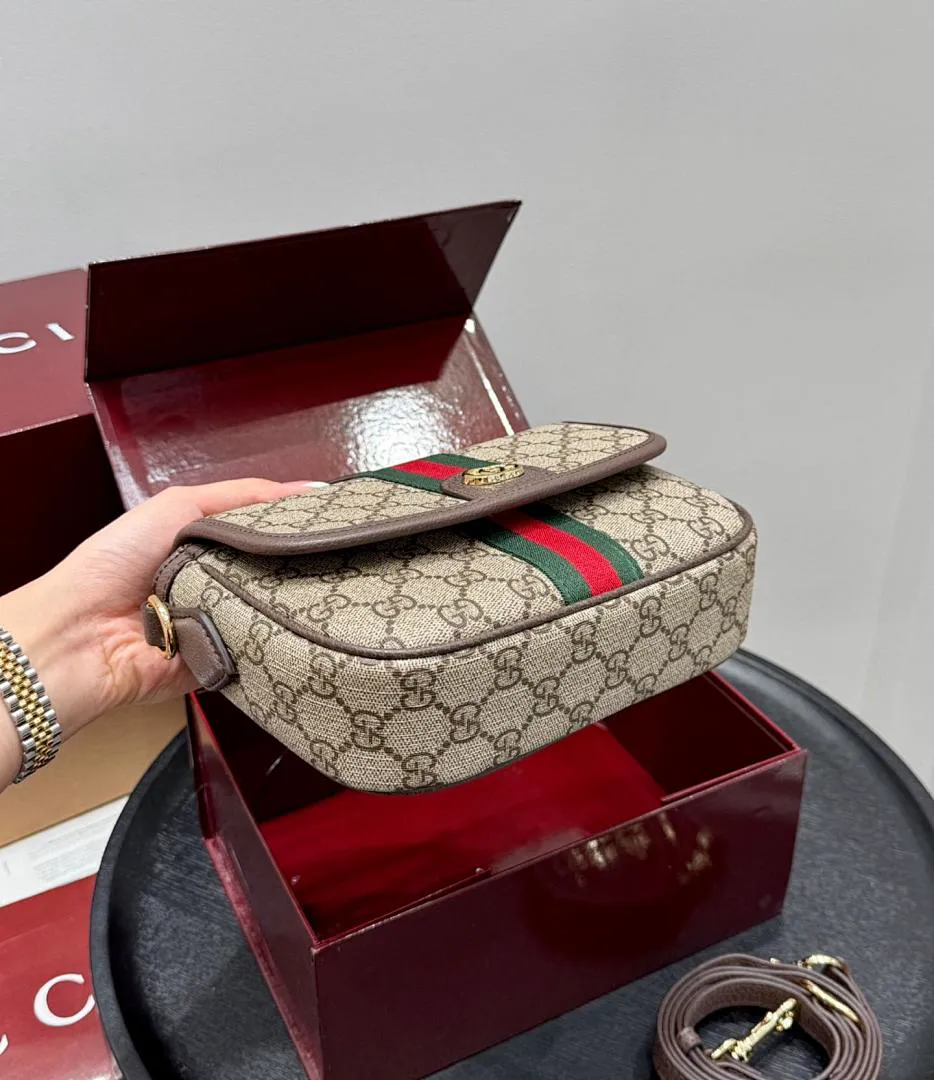 Gucci GUCB34 תמונה 9