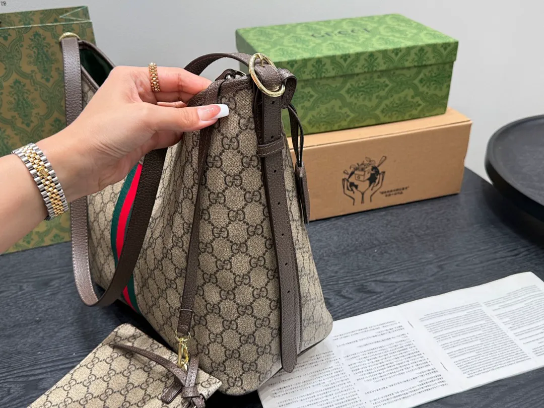 Gucci GUCB36 תמונה 4