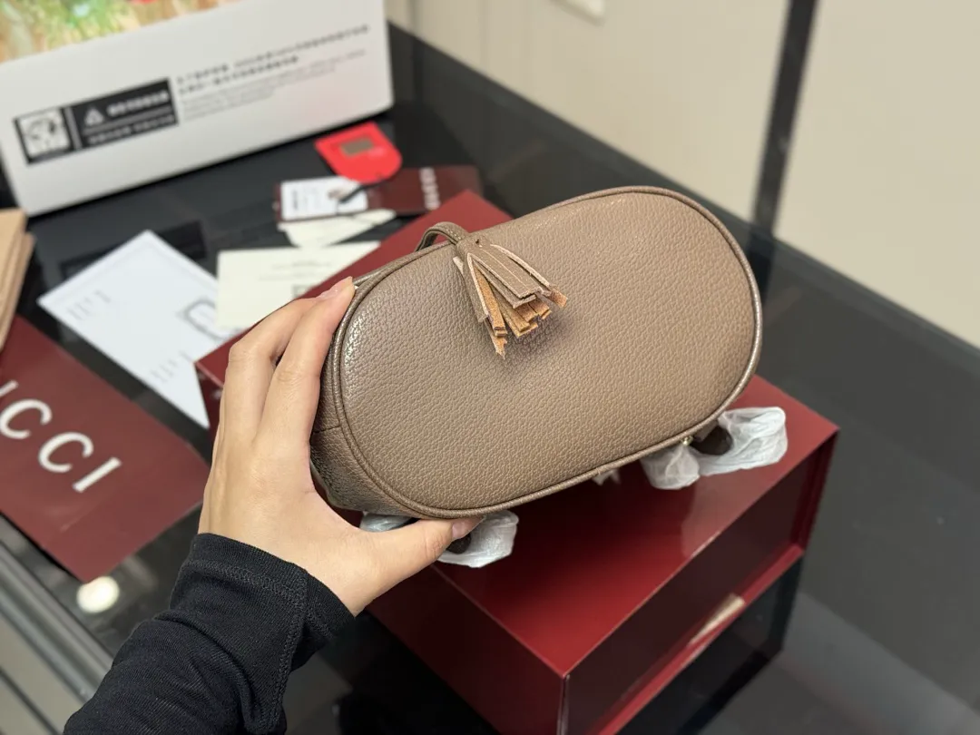 Gucci GUCB52 תמונה 7