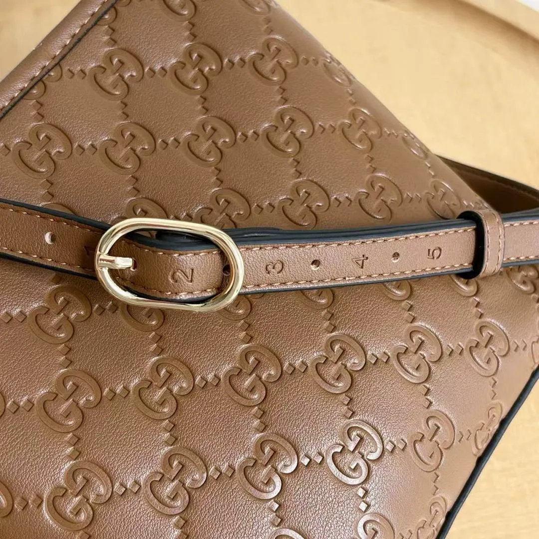 Gucci GUCB67 תמונה 8