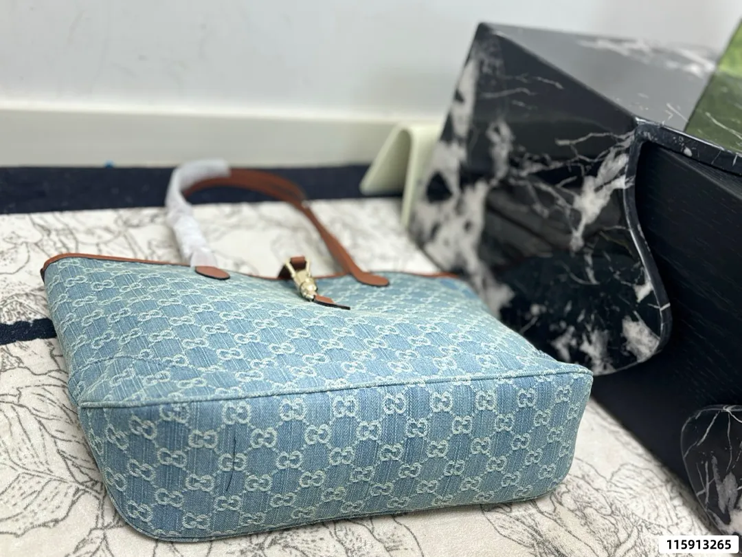 Gucci GUCB78 תמונה 11
