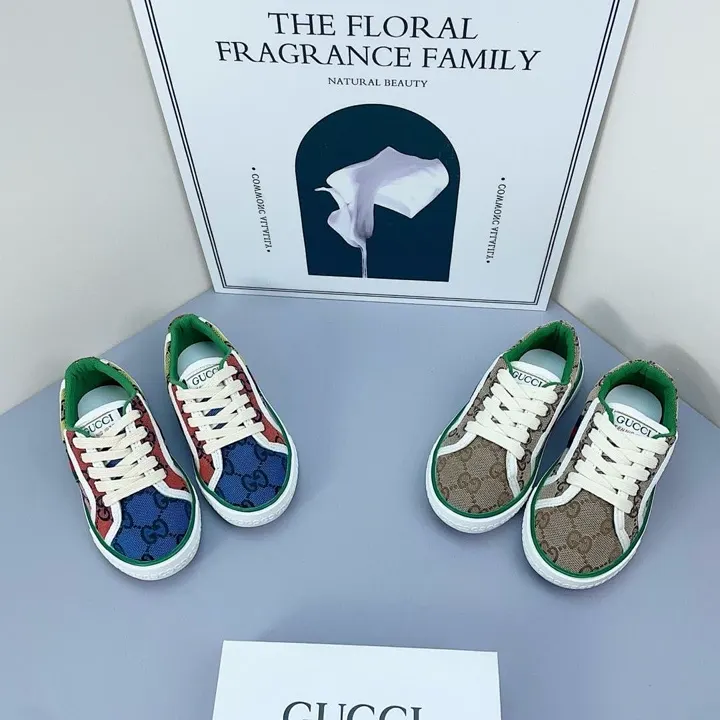 Gucci GUCX09