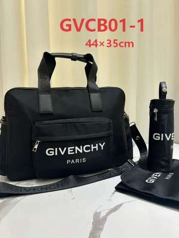 Givenchy GVCB01