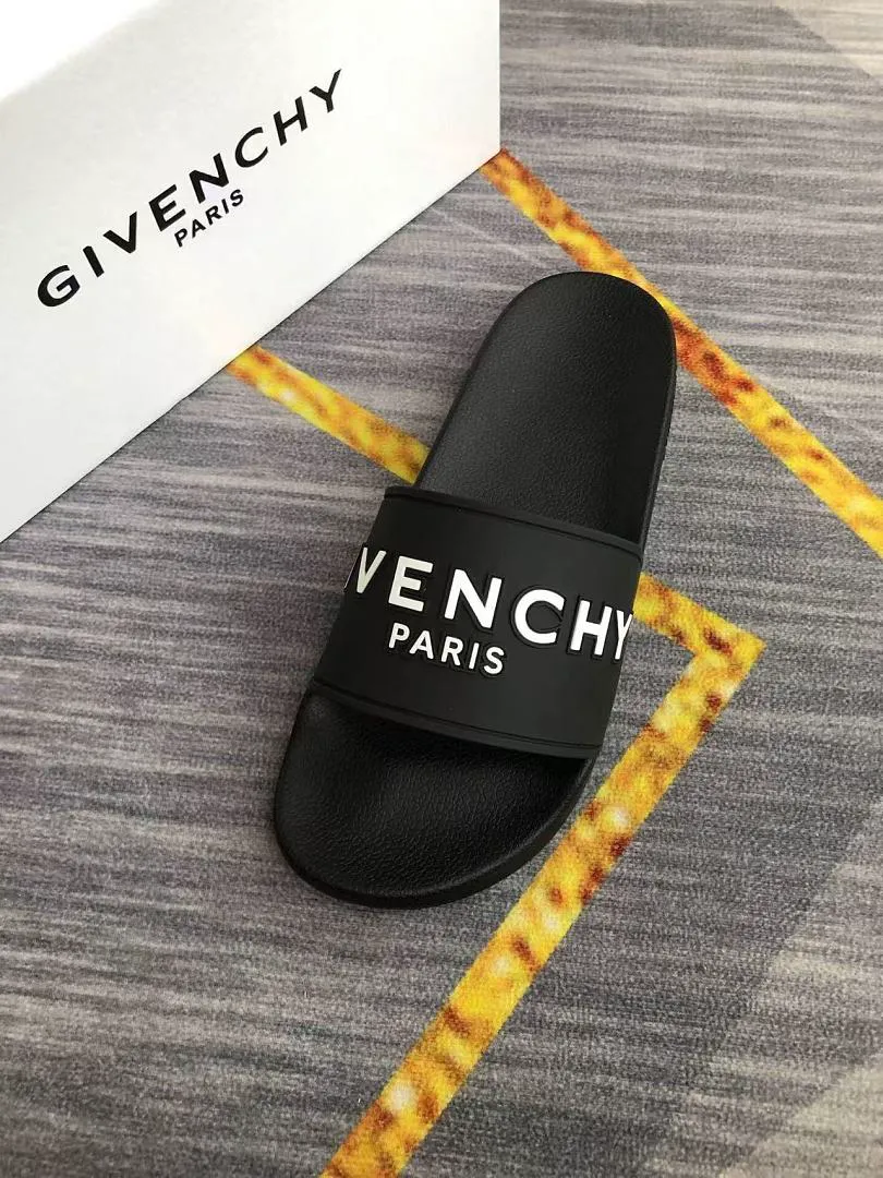 Givenchy GVCX03 תמונה 16