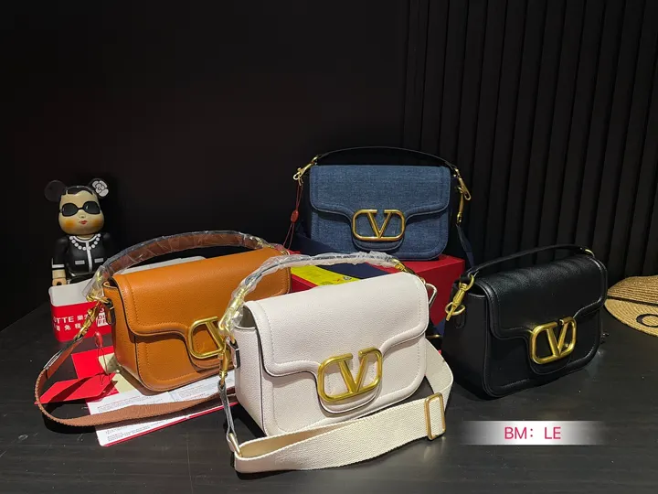 Valentino HLTBB001