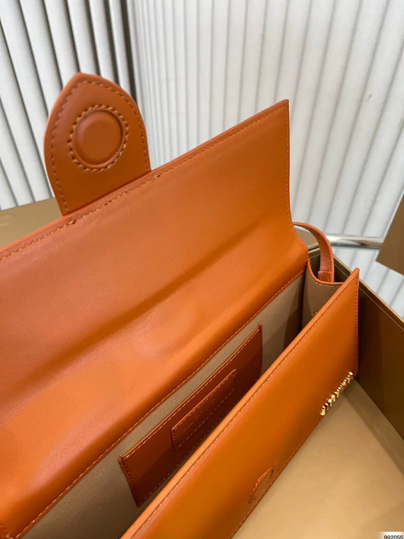 Jacquemus JACBB003 תמונה 10
