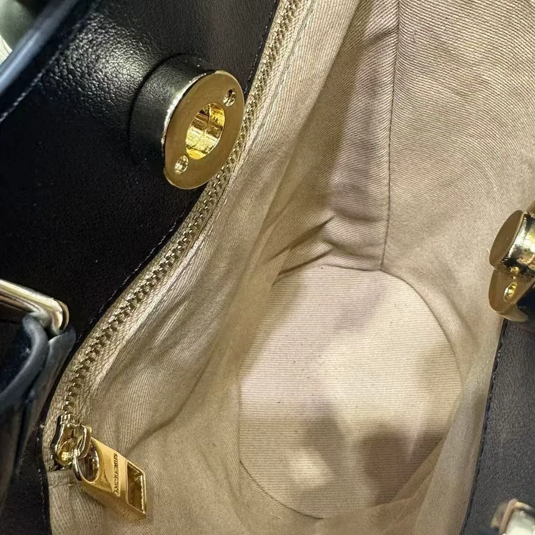 Jacquemus JACBB004 תמונה 10