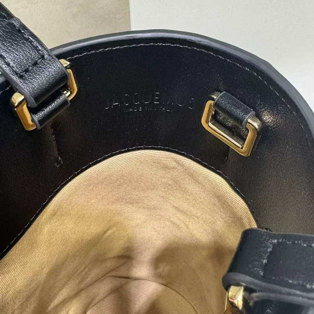 Jacquemus JACBB004 תמונה 8