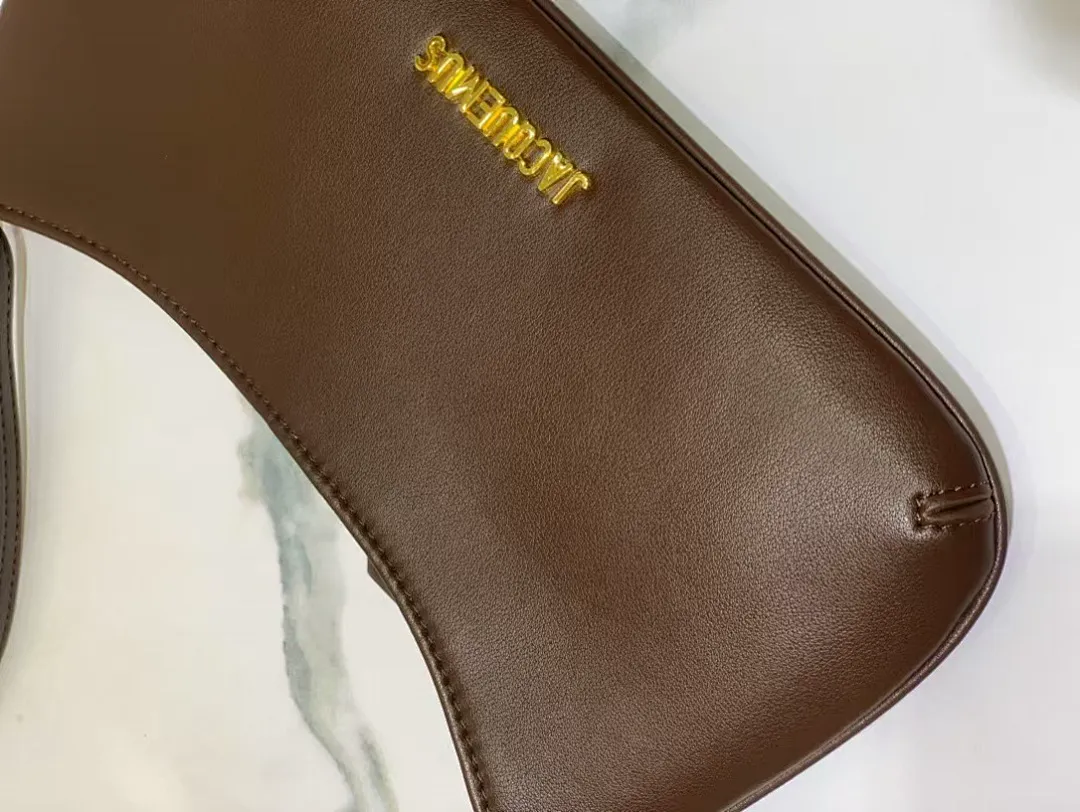 Jacquemus JACBB008 תמונה 5