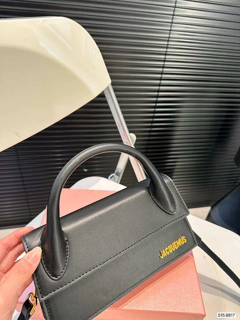 Jacquemus JACBB009 תמונה 9