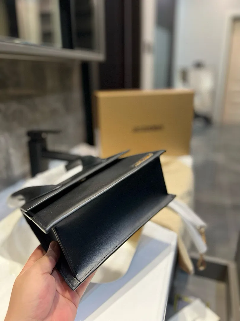Jacquemus JCMB01 תמונה 10
