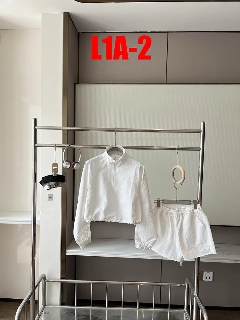 alo yoga L1A תמונה 4