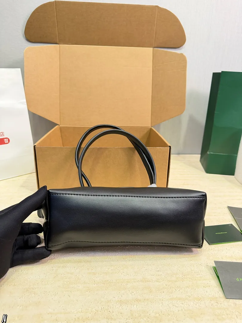 Longchamp LCB02 תמונה 10