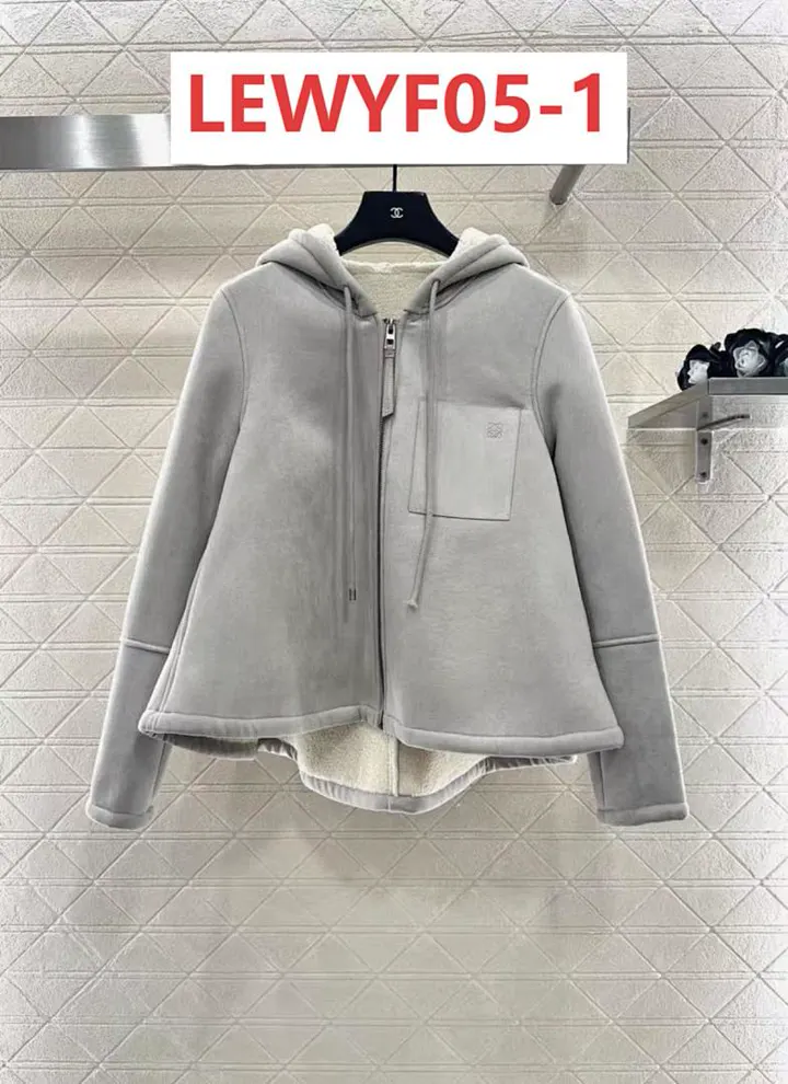 Loewe LEWYF05