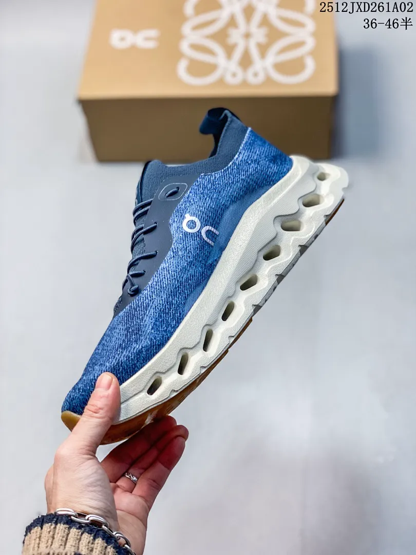On Cloud LFUU תמונה 6