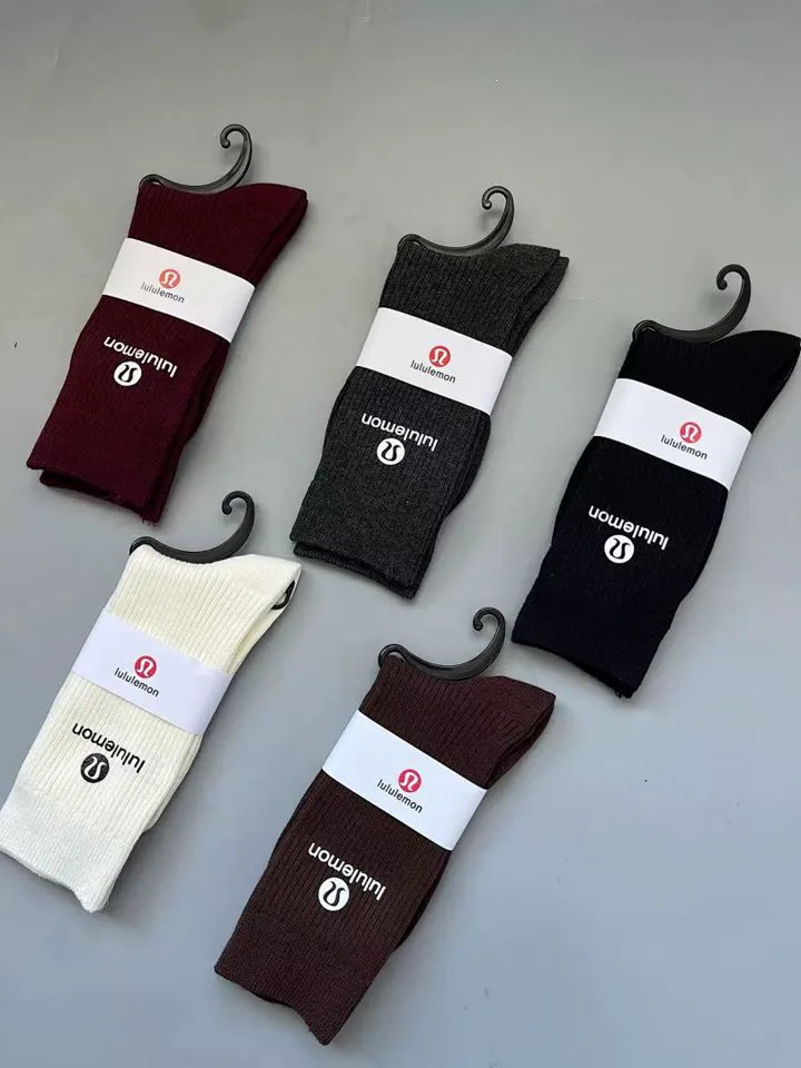 lululemon LLMWZ02